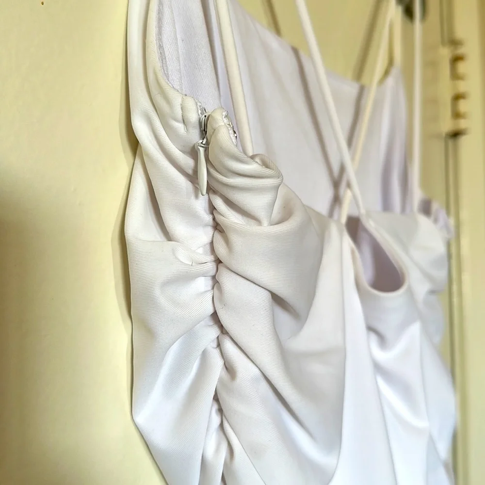 Superdown Lisa Ruched Mini Dress - Picture 3 of 6
